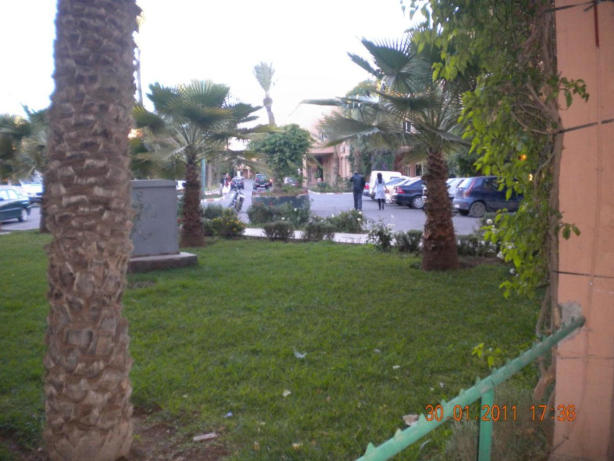 Riad Al Nakhil Marrakesh Bagian luar foto